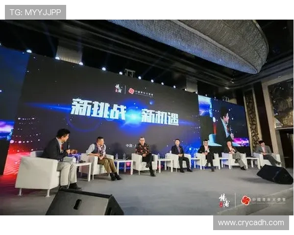 专访张敏:探寻飞盘运动崛起背后的成功秘诀与发展趋势 专访张敏:探寻飞盘运动崛起背后的成功秘诀与发展趋势