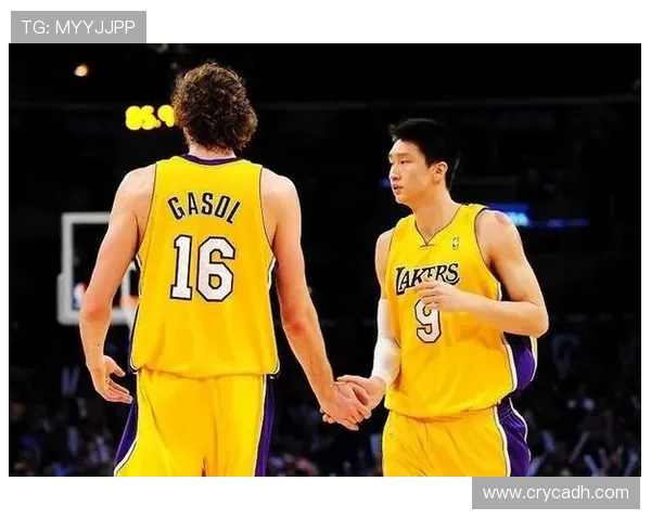 广州篮球队与北京篮球队的耐力较量赛后分析与反思 广州篮球队与北京篮球队的耐力较量赛后分析与反思