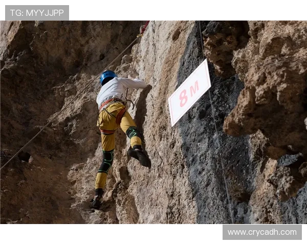 深圳攀岩队战术揭秘:挑战极限的勇者之路与团队精神探讨