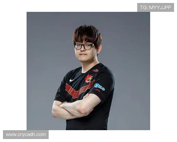 英雄联盟深度分析：探讨FPX战队的战术意识与团队协作技巧