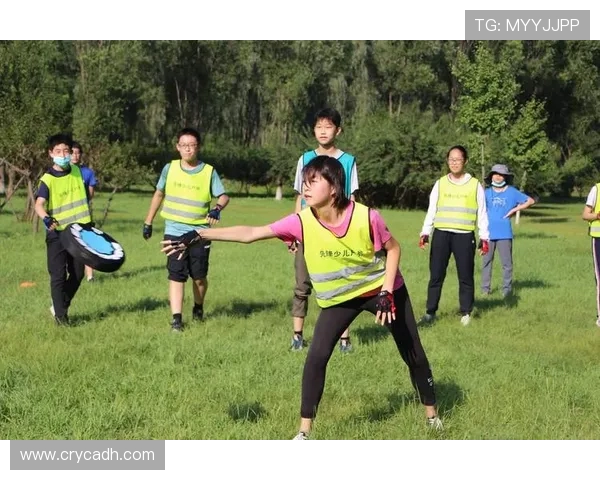 赛后复盘：上海飞盘队与杭州飞盘队的战术意识与表现分析