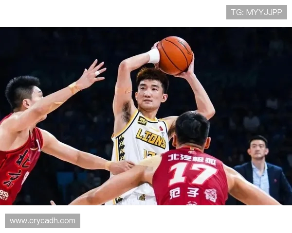 季前赛精彩对决北京首钢迎战浙江广厦展现篮球魅力与团队精神