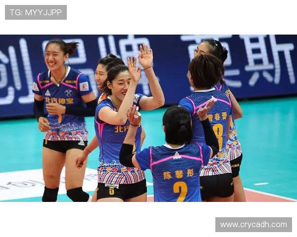 广州排球队在城市联赛积分榜上以90分稳居第一名展现强劲实力